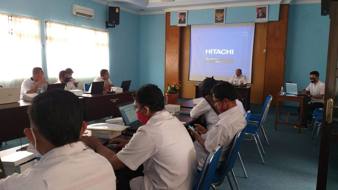 Pelaksananaan bintek bantuan keuangan kepada pemdes ta 2020 untuk peningkatan sarana prasarana perdesaan tahap III di aula dinpermades kabupaten purworejo