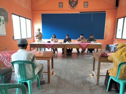 SOSIALISASI BUMDESA DI DESA PELUTAN KECAMATAN GEBANG