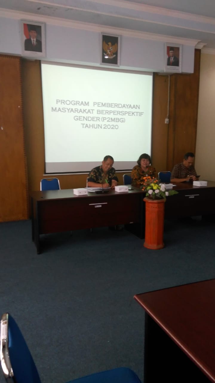 RAKOR PROGRAM PEMBERDAYAAN MASYARAKAT BERPERSPEKTIF GENDER (P2MBG) TAHUN 2020