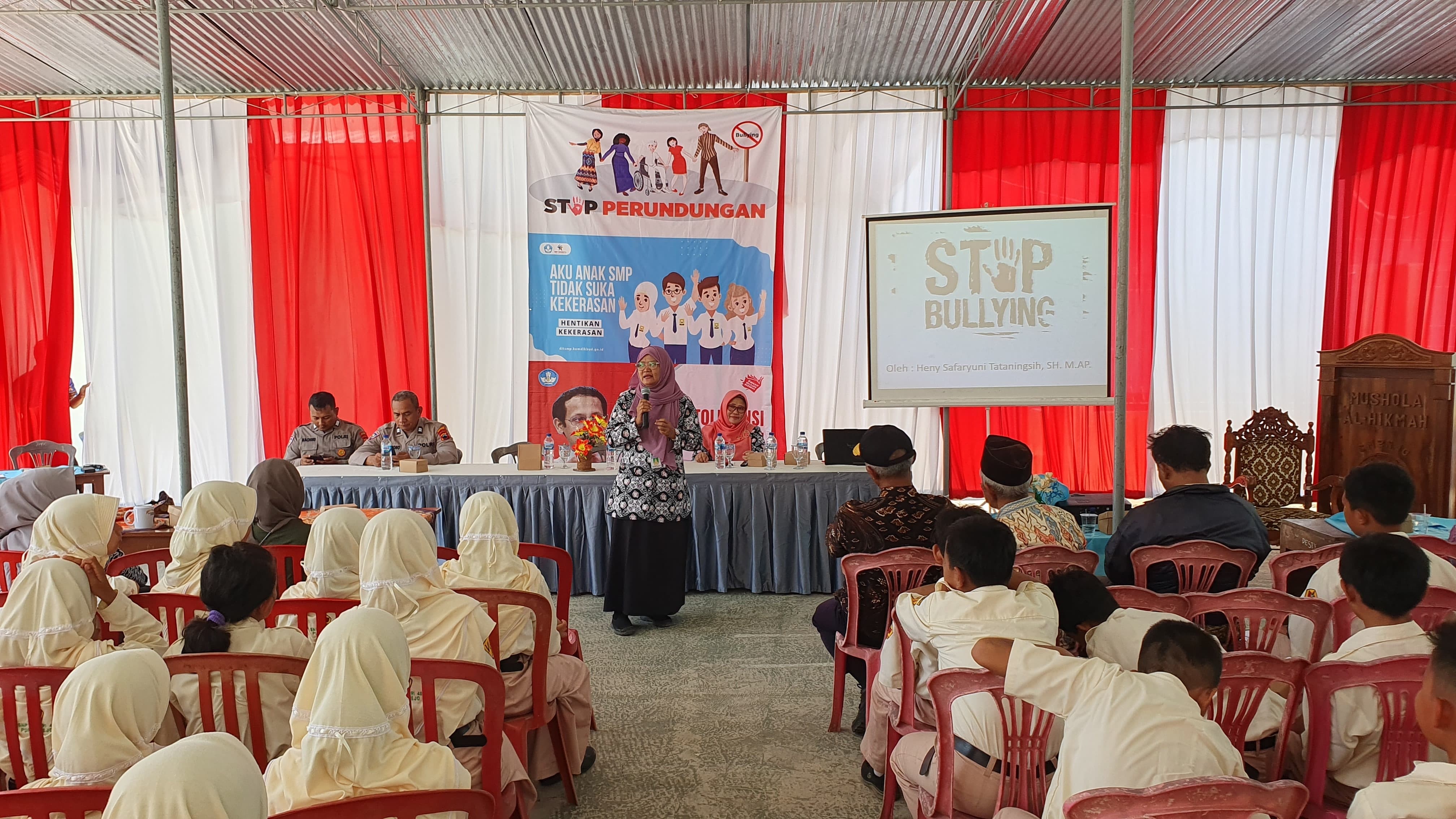 Sosialisasi anti perundungan / bullying di SMP N 40 Purworejo