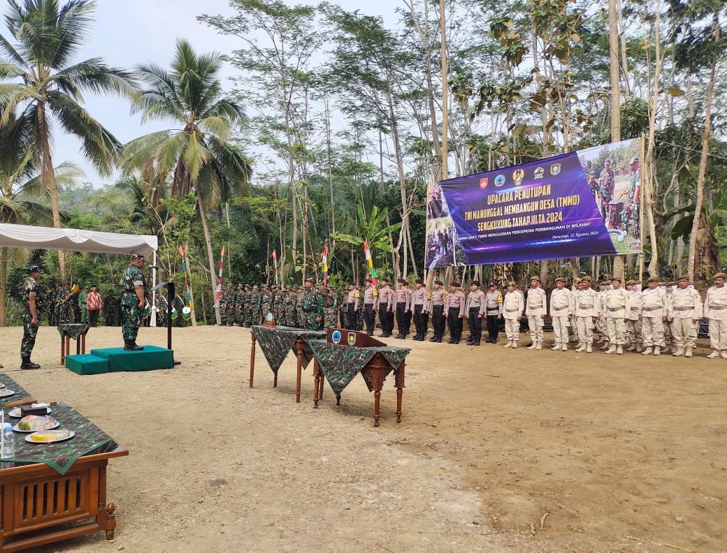 Penutupan TMMD Sengkuyung Tahap III