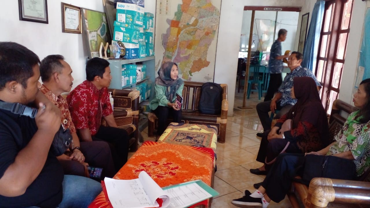 Monitoring Ke desa Semawung kecamtan purworejo terkait Bantuan gubernur rehab kantor desa