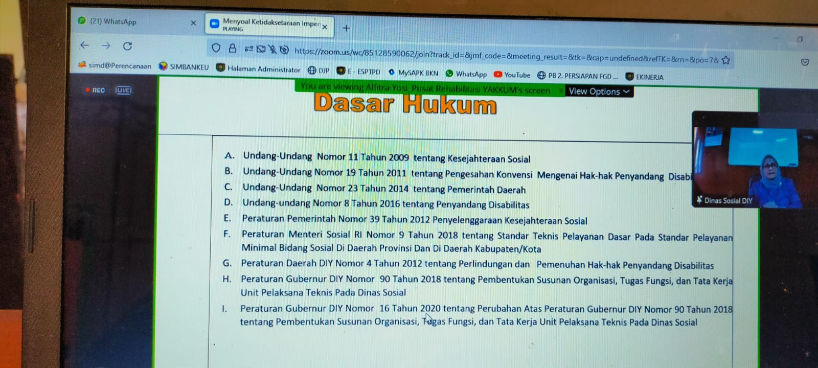 Mengikuti zoom kegiatan dg pusat rehabilitasi  YAKKUM melalui Talk  Show Nasional yg dialogis bertajuk \"Menyoal Metidak setaraan Implementasi Kebijakan dan Sistem Layanan Kesehatan Jiwa di Indonesia\